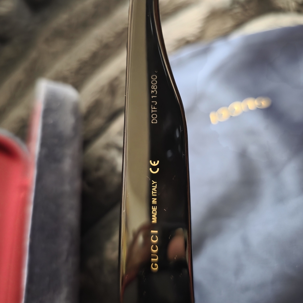 Gucci Black and Red Round Frame Sunglasses - Picture 8 of 9